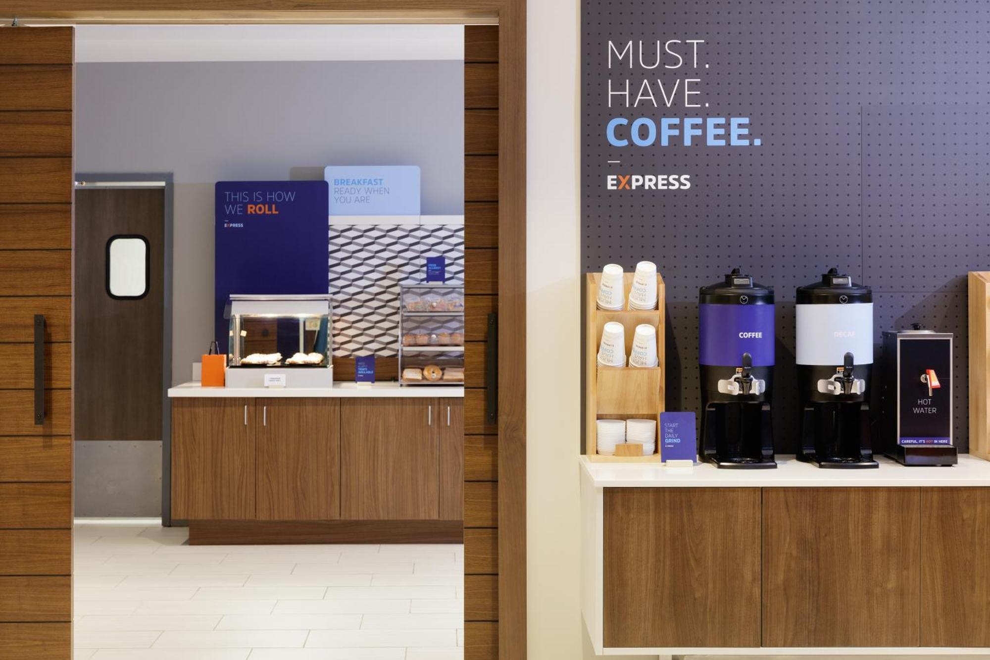 Holiday Inn Express Baltimore At The Stadiums By Ihg Luaran gambar