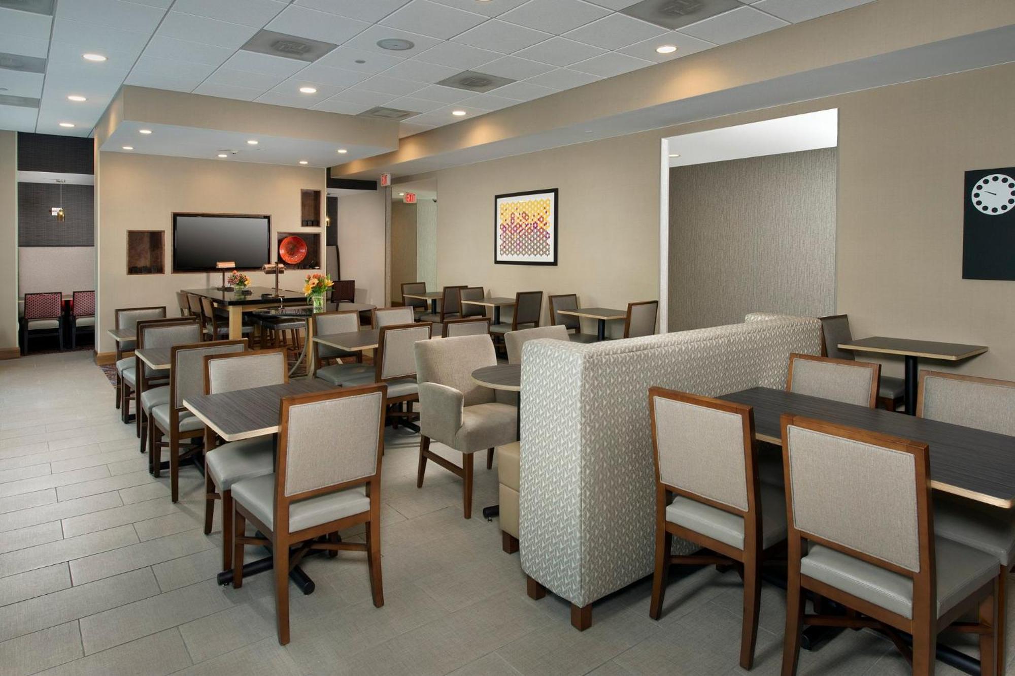 Holiday Inn Express Baltimore At The Stadiums By Ihg Luaran gambar